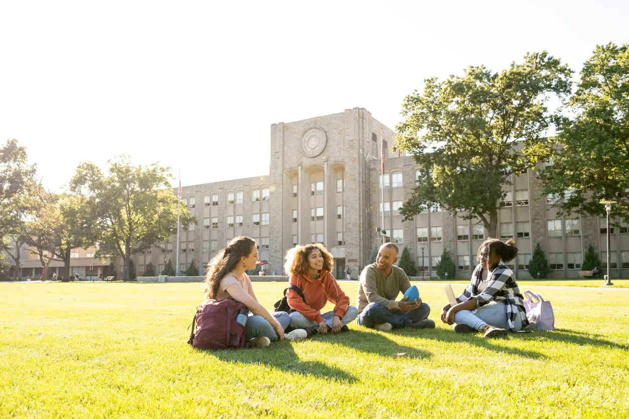 Featured Image for List of Colleges Dropping & Reinstating ACT®/SAT® Requirements